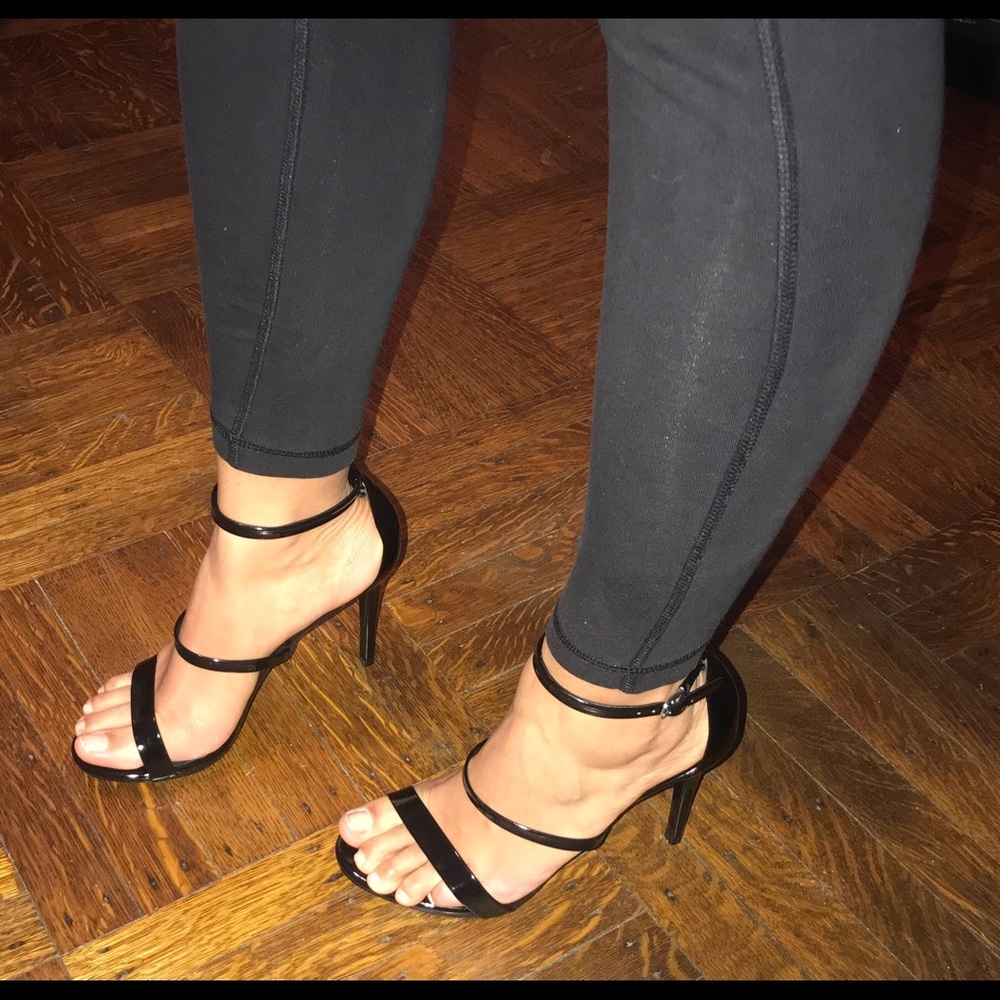 ❌SOLD❌ Steve Madden Pumps
